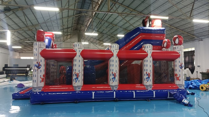 Надувная горка "Спайдермен" 7*5*5,3 м