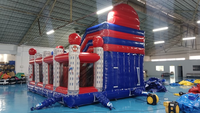 Надувная горка "Спайдермен" 7*5*5,3 м