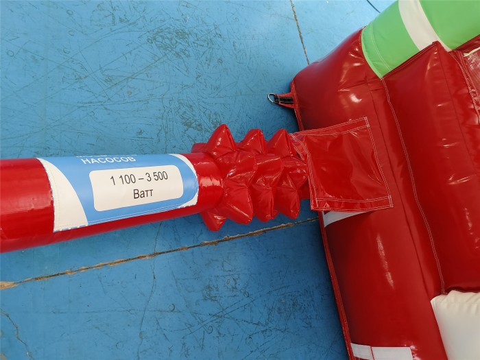 Надувная горка "Новогодний сюрприз" 4*3*2,4 м