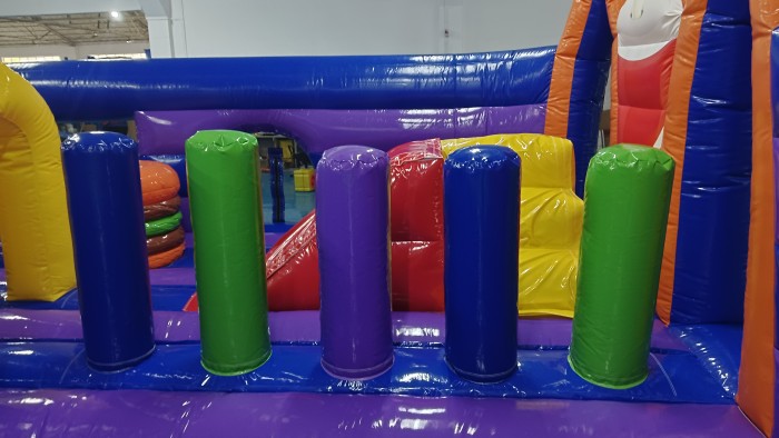 Надувная горка "Бургер" 12*8,5*7,7 м