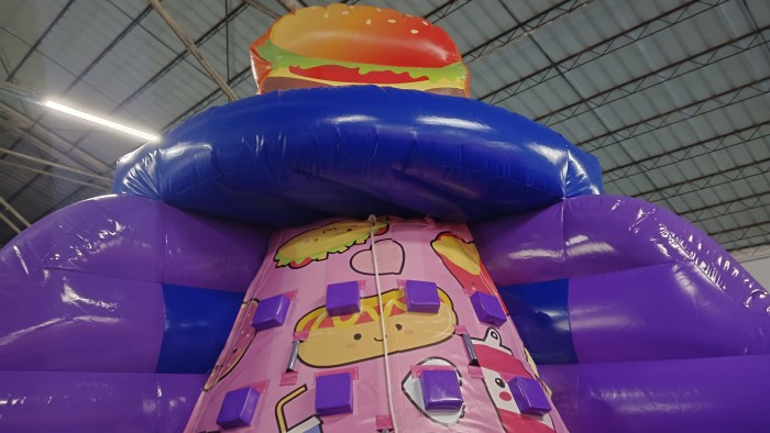 Надувная горка "Бургер" 12*8,5*7,7 м