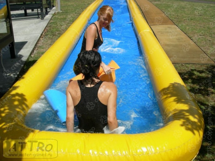 Надувная водная горка "Турбо" на поддуве 3 полосы 