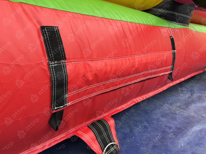 Надувной батут "Миньоны в тропиках" 14*7*7,3 м