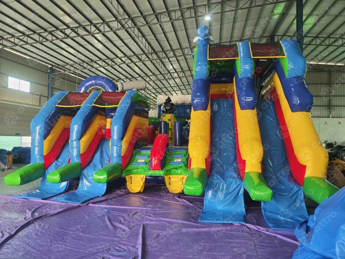 Надувной аквапарк "Морские охотники" 15*10*4,9 м