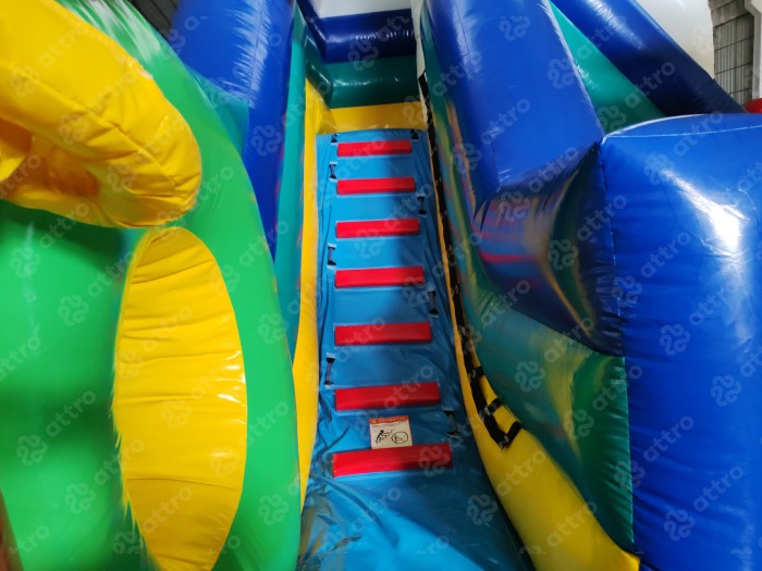 Надувная горка "Русские сказки" 15*9*7 м