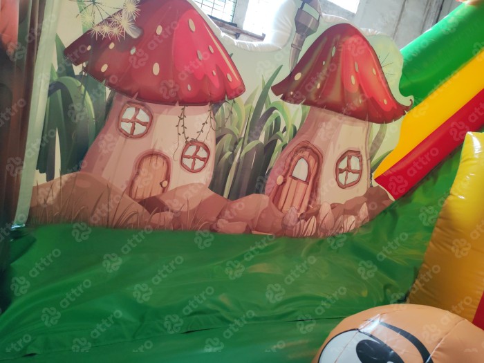 Надувная горка "Русские сказки" 15*9*7 м