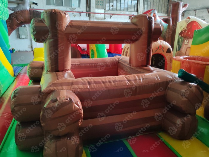 Надувная горка "Русские сказки" 15*9*7 м