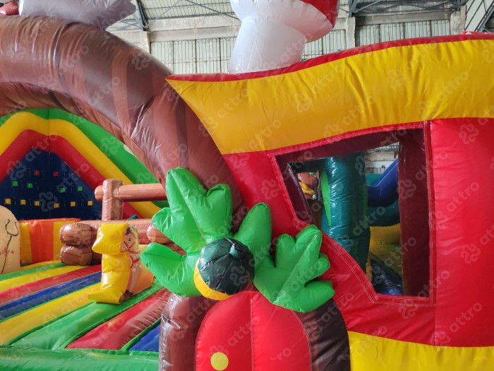 Надувная горка "Русские сказки" 15*9*7 м