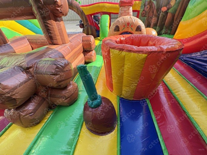 Надувная горка "Русские сказки" 15*9*7 м