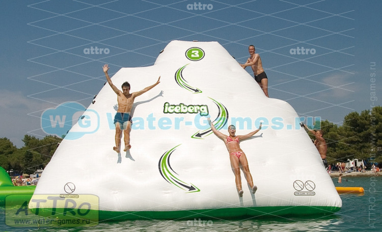 Надувной водный айсберг 7*5*5 м