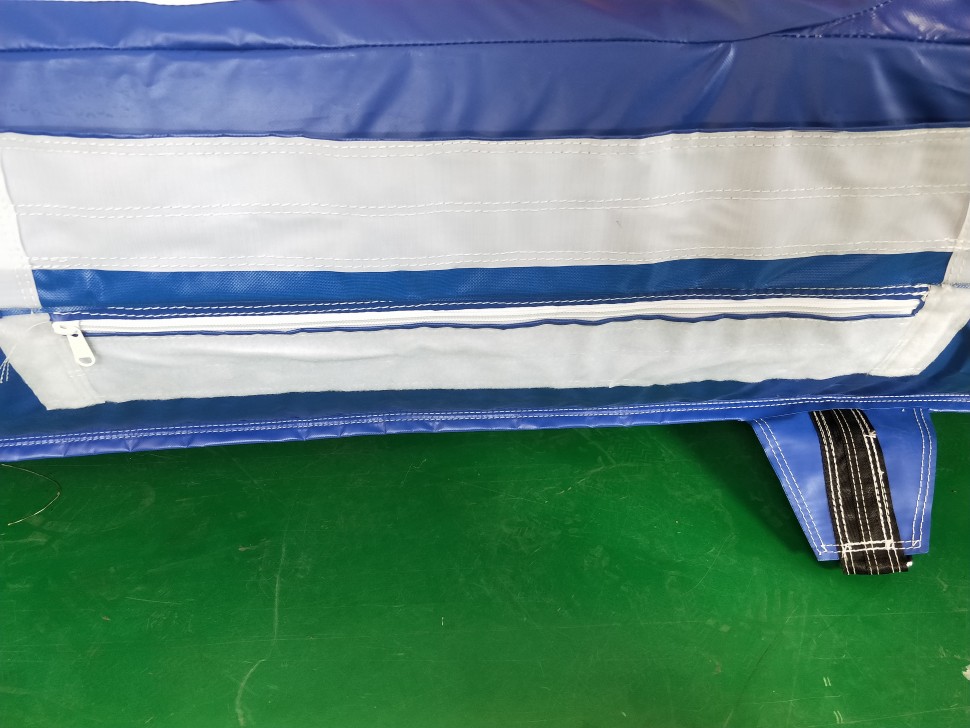 Надувная полоса препятствий 