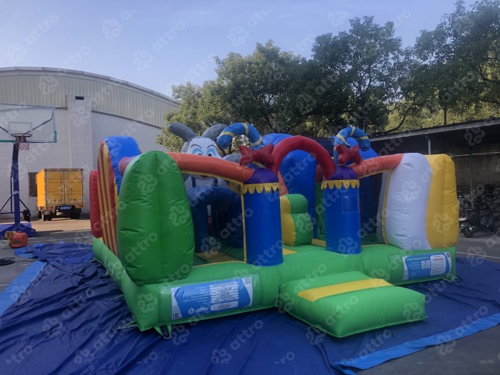 Надувной батут "Зайчишка" 5*5*2,8 м