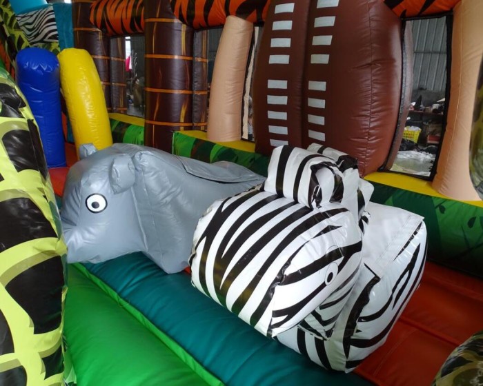 Надувной батут "Сафари" 12*6*5,5 м