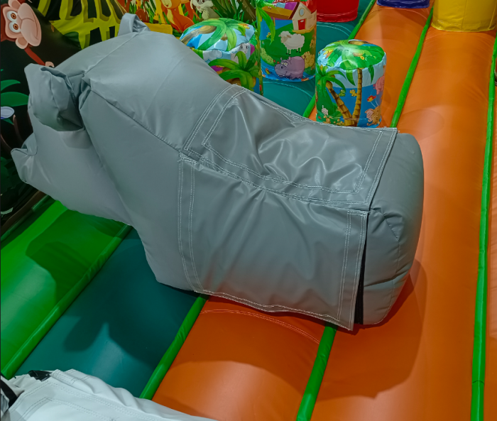 Надувной батут "Сафари" 12*6*5,5 м