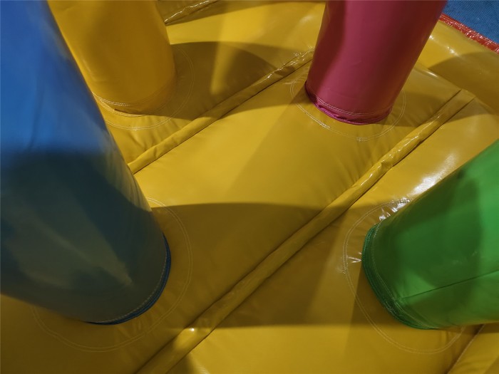 Надувной батут "Гадкий Я" 3,5*3,5*2,5 м