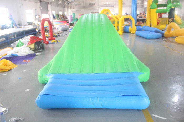 Модуль аквапарка "Большой перекат" 9*2,7*1,6 м