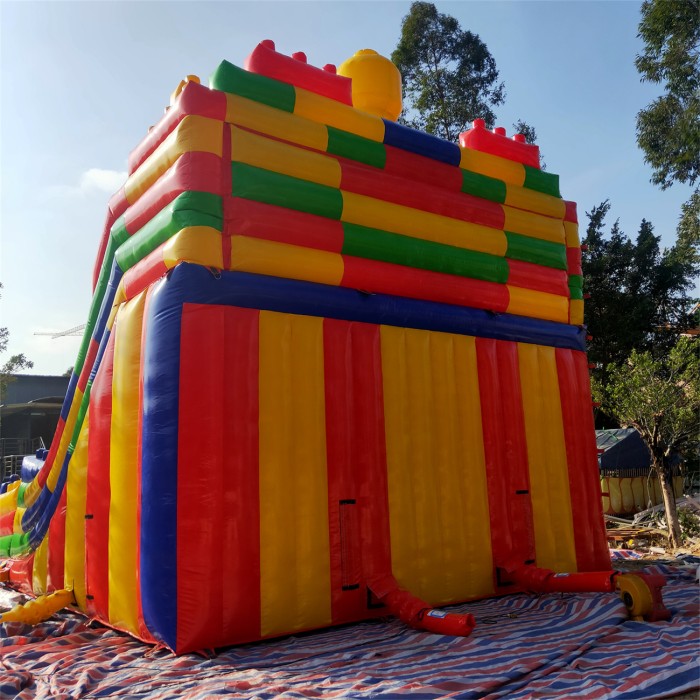 Надувная горка "Конструктор - 1" зимний, 12*7*8,6 м