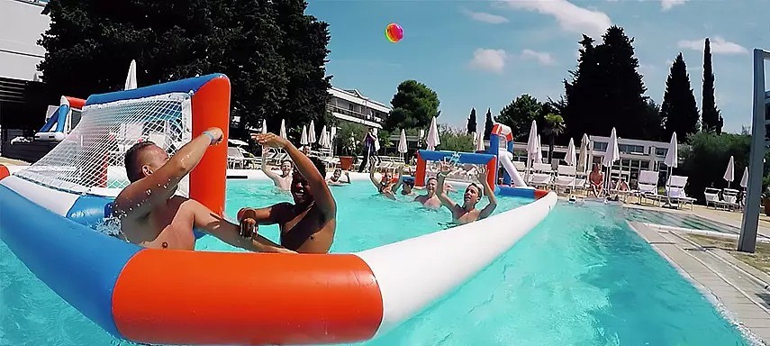 Надувной водный 