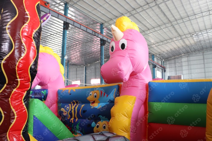 Надувной батут «Подводный мир», 10*6*6 м