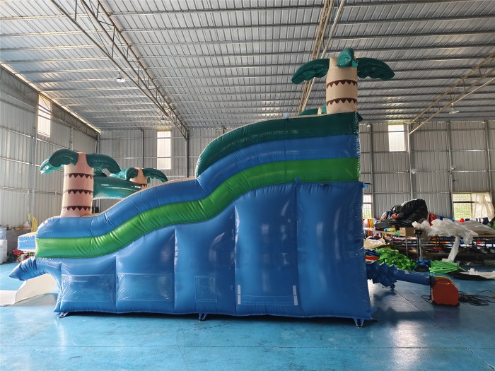 Надувная водная горка с бассейном "Пальмы малая" 11*5*4 м