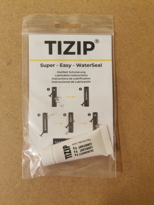 Силиконовая смазка для молнии Tizip 8г (оригинал)