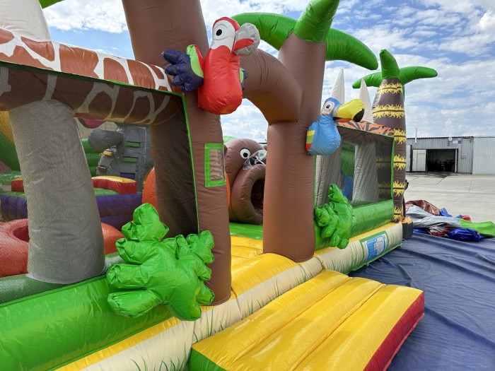 Надувной батут "Сафария" 10*10*7,9 м