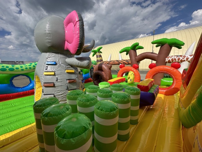 Надувной батут "Сафария" 10*10*7,9 м