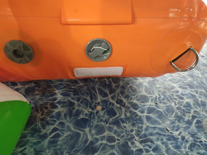 Надувная водная горка Луна 2,8*1,5*1,5 м