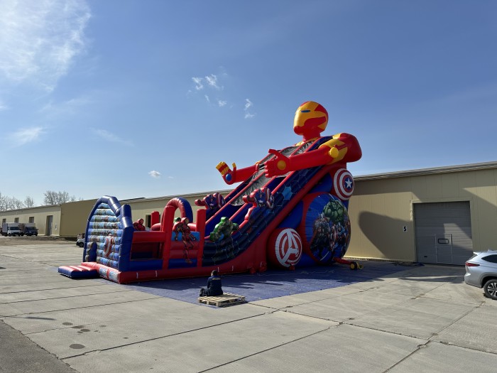 Надувная горка "Иронмэн" 17*10*14 м