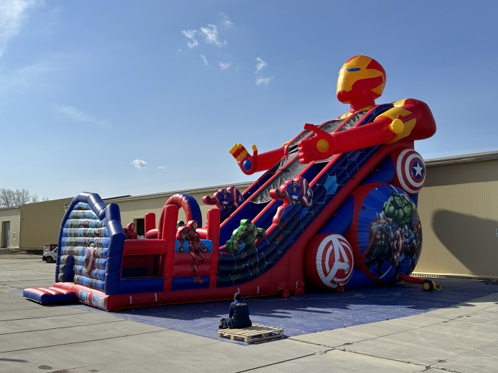 Надувная горка "Иронмэн" 17*10*14 м