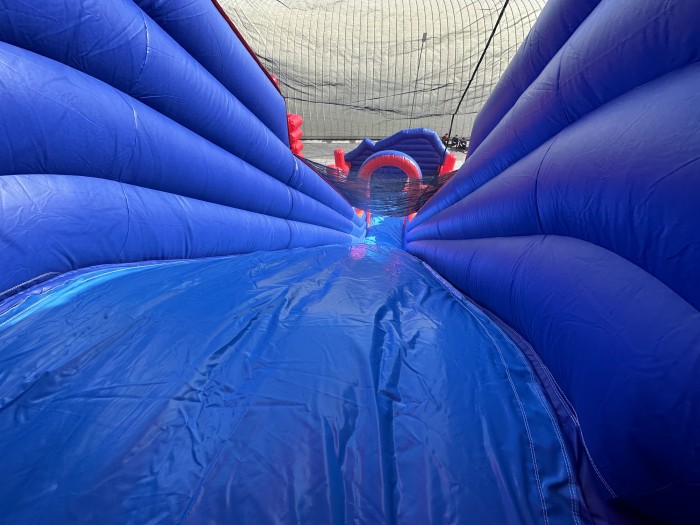 Надувная горка "Иронмэн" 17*10*14 м