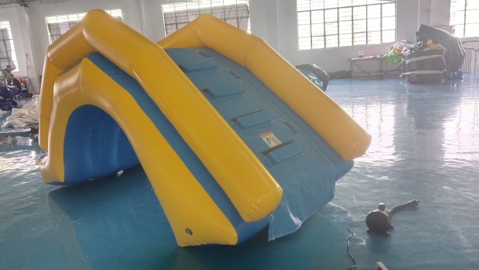 Лестница для бассейна в надувной аквапарк