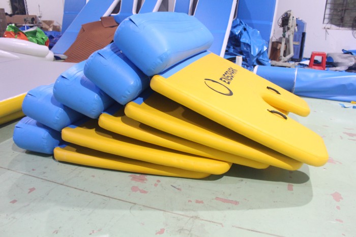 Модуль аквапарка "Подъем из воды Ступень" 2*2*0,3 м