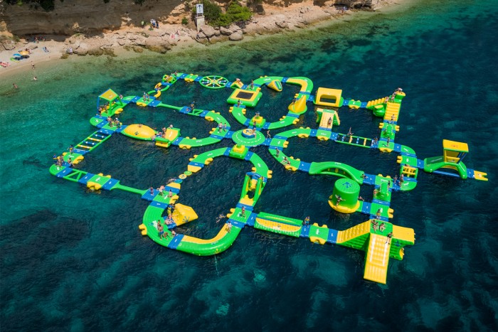 Надувной аквапарк "Спорт парк 300" 56*46*4,2 м