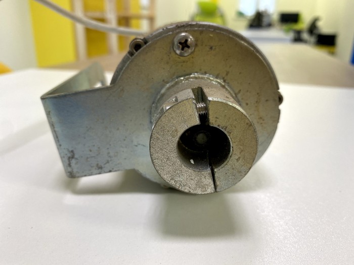 Двигатель для бамперной лодочки