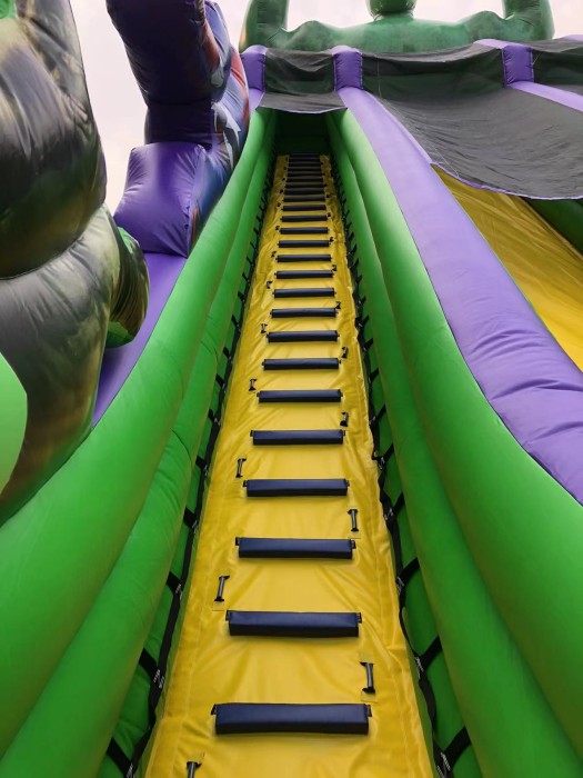 Надувная горка "Халк" 17*10*14 м