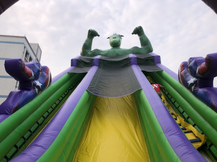 Надувная горка "Халк" 17*10*14 м