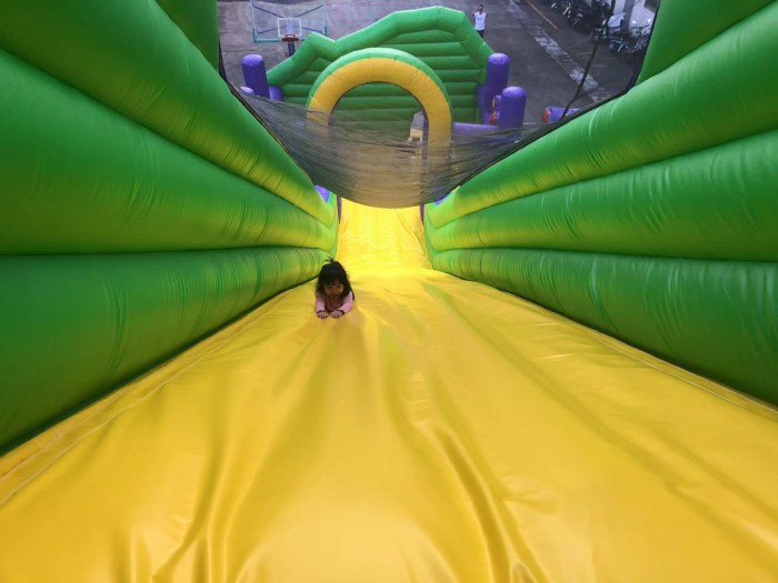 Надувная горка "Халк" 17*10*14 м