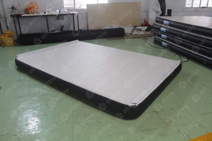 Надувной плот "Причал" 2*2*0.2 м