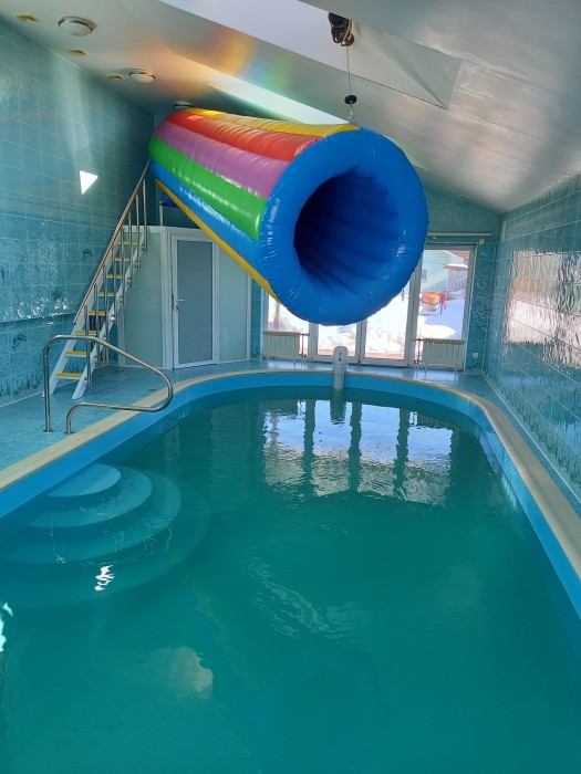 Надувная горка-труба 5,5 м