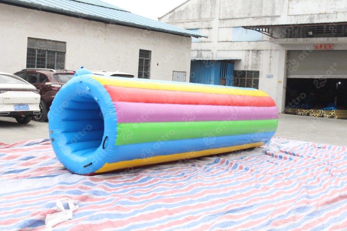 Надувная горка-труба 5,5 м