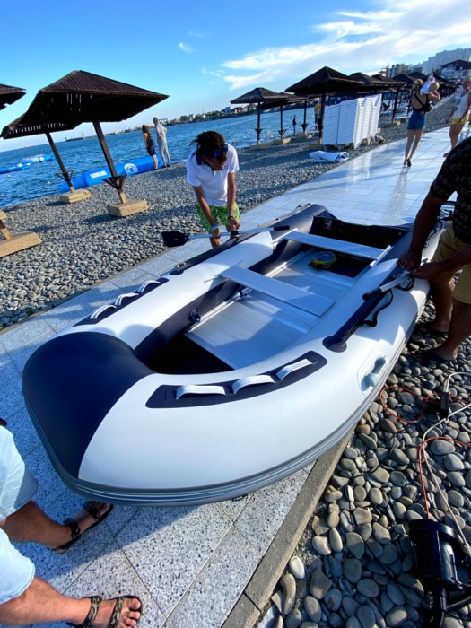 Надувная лодка