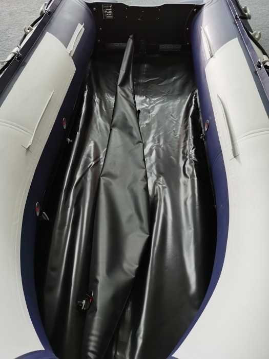 Надувная лодка