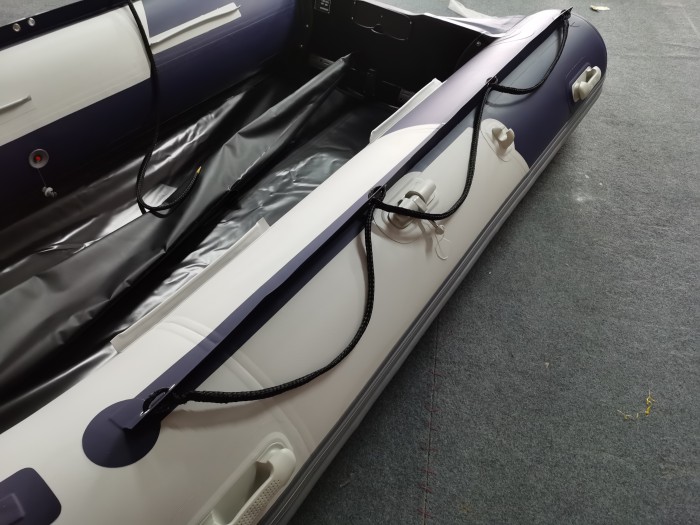 Надувная лодка