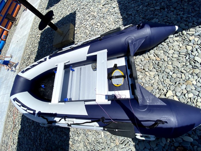 Надувная лодка