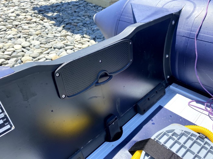 Надувная лодка