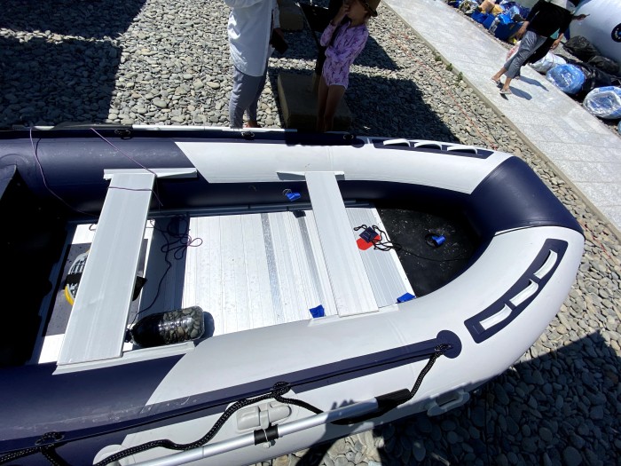 Надувная лодка