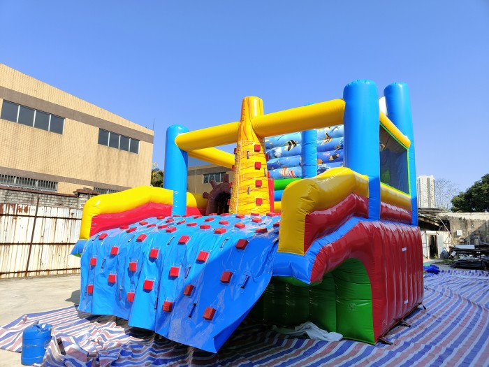 Надувной аквапарк "Джунгли пиратские" 17,5*17*8,6 м 