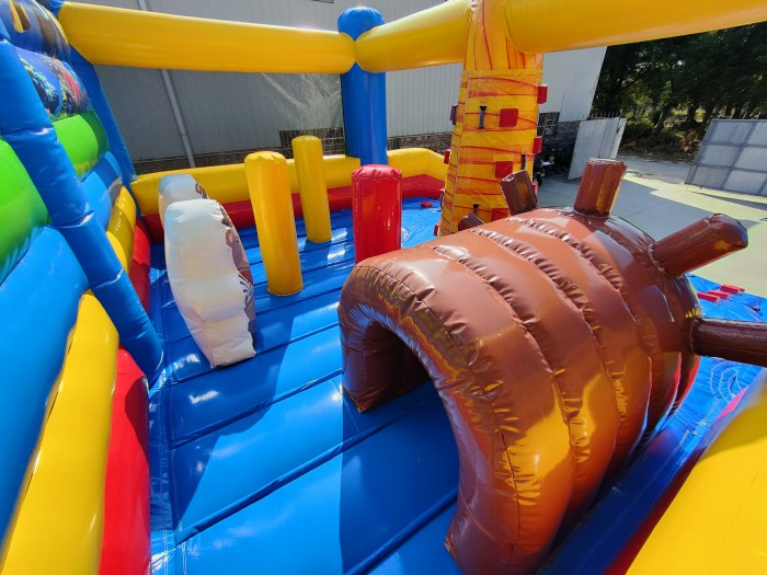 Надувной аквапарк "Джунгли пиратские" 17,5*17*8,6 м 