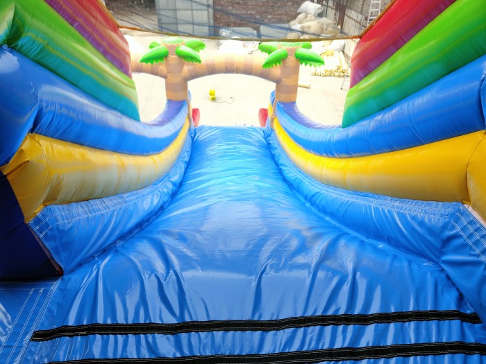 Надувной аквапарк "Джунгли пиратские" 17,5*17*8,6 м 